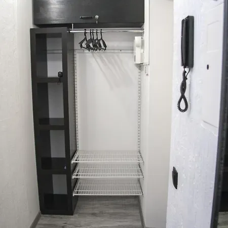 Black&White Apartment On Saksaganskogo Kyiv Exterior photo
